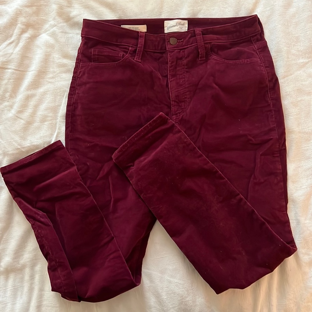 Universal Thread Burgundy Courdoroy High Rise Skinny NWOT